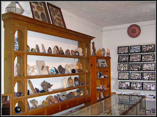 Many Stones in Terlingua, Texas offers the largest selection of cut and polished stones in the Western US